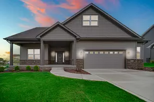 840 Idlewild Ln, Chesterton, IN 46304 - Photo 2