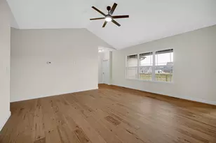 840 Idlewild Ln, Chesterton, IN 46304 - Photo 8