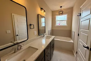 840 Idlewild Ln, Chesterton, IN 46304 - Photo 10