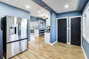 4328 Tod Ave, East Chicago, IN 46312 - Photo 16