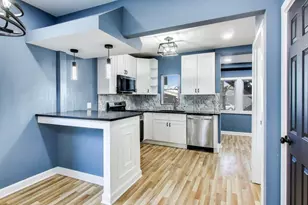 4328 Tod Ave, East Chicago, IN 46312 - Photo 12