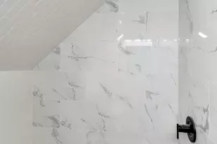 4328 Tod Ave, East Chicago, IN 46312 - Photo 32