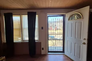 395 Porter St, Gary, IN 46406 - Photo 4