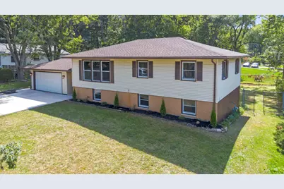 3709 W 121st Avenue, Crown Point, IN 46307 - Photo 4