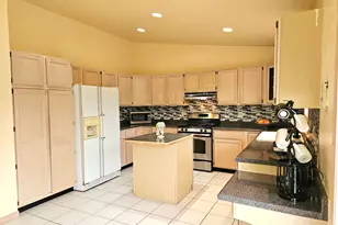 1518 W 96th Pl, Crown Point, IN 46307 - Photo 8