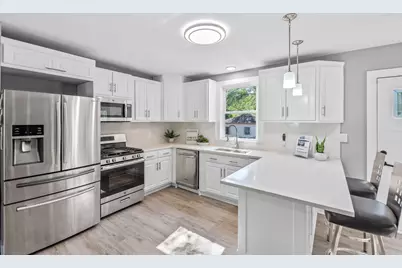 864 Ohio Street, Gary, IN 46402 - Photo 6