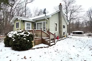 10120 E 200 N, Grovertown, IN 46531 - Photo 1