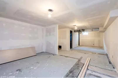 2905 E Michigan Boulevard, Trail Creek, IN 46360 - Photo 18