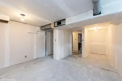 2905 E Michigan Boulevard, Trail Creek, IN 46360 - Photo 16