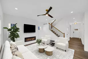 2152 Redwood Ln, Chesterton, IN 46304 - Photo 2