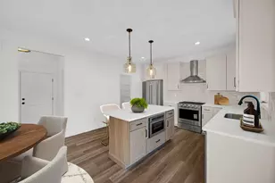 2152 Redwood Ln, Chesterton, IN 46304 - Photo 8