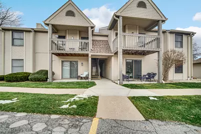 3603 Timberbridge Drive #E, Valparaiso, IN 46383 - Photo 2