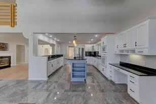 10327 Sandy Ln, Munster, IN 46321 - Photo 10