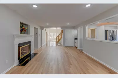 10327 Sandy Lane, Munster, IN 46321 - Photo 8