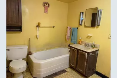 609 Niles Street, La Porte, IN 46350 - Photo 8