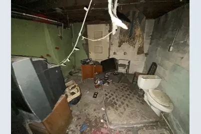 880 Gerry Street, Gary, IN 46406 - Photo 24