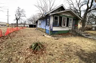 880 Gerry St, Gary, IN 46406 - Photo 2