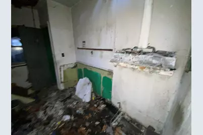 880 Gerry Street, Gary, IN 46406 - Photo 10