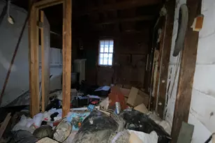 880 Gerry St, Gary, IN 46406 - Photo 18