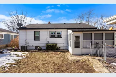 8941 Ohio Place, Highland, IN 46322 - Photo 30