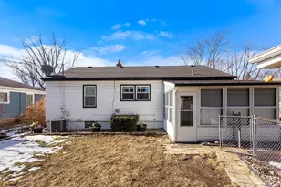 8941 Ohio Pl, Highland, IN 46322 - Photo 30