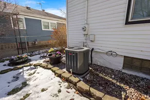 8941 Ohio Pl, Highland, IN 46322 - Photo 34