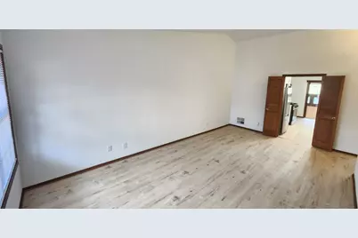 2218 Yorktowne Drive, Valparaiso, IN 46383 - Photo 4