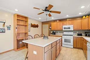 9930 W 1100 N, Demotte, IN 46310 - Photo 10