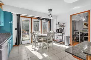 5351 E Honor Ave, Demotte, IN 46310 - Photo 10