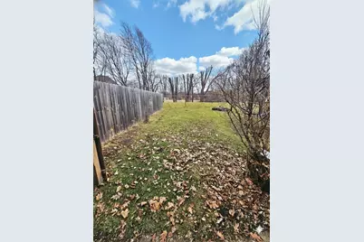 749 Wellington Drive, Dyer, IN 46311 - Photo 8