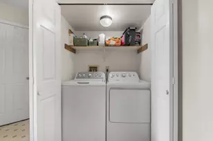 1358 W 94th Ct, Crown Point, IN 46307 - Photo 20