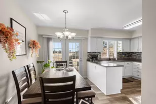 1358 W 94th Ct, Crown Point, IN 46307 - Photo 10