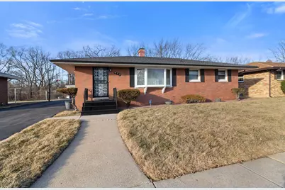 410 W 52nd Place, Merrillville, IN 46410 - Photo 1