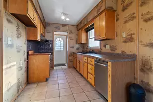 410 W 52nd Pl, Merrillville, IN 46410 - Photo 12