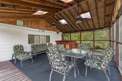 410 W 52nd Place, Merrillville, IN 46410 - Photo 8