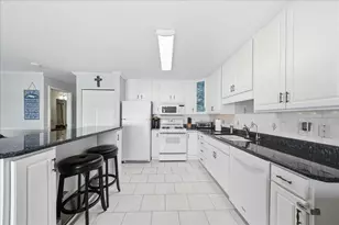 8125 Lake Shore Dr, Cedar Lake, IN 46303 - Photo 10