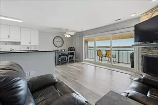 8125 Lake Shore Dr, Cedar Lake, IN 46303 - Photo 2