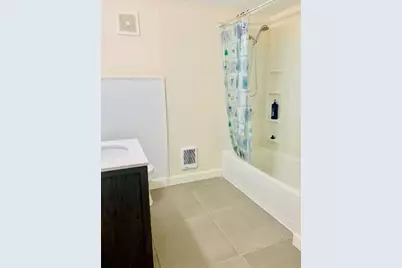 124 E 10th Street, Michigan City, IN 46360 - Photo 20