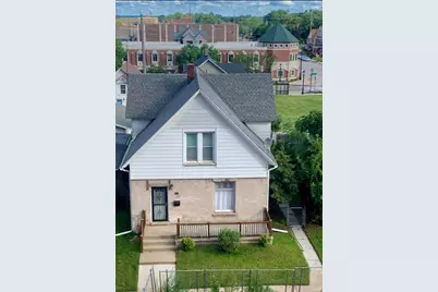 124 E 10th Street, Michigan City, IN 46360 - Photo 4