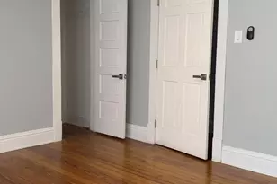 124 E 10th St, Michigan City, IN 46360 - Photo 24