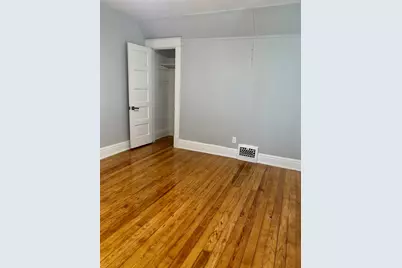 124 E 10th Street, Michigan City, IN 46360 - Photo 26