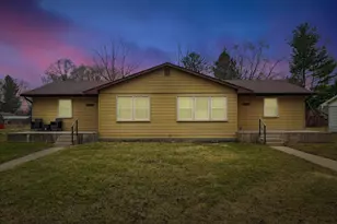 1220-1222 Park Ave, Chesterton, IN 46304 - Photo 1