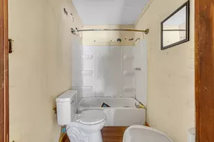 3640 Henry St, Michigan City, IN 46360 - Photo 10