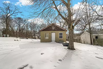 3640 Henry Street, Michigan City, IN 46360 - Photo 2