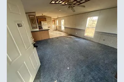 13219 W 550 N, Medaryville, IN 47957 - Photo 2