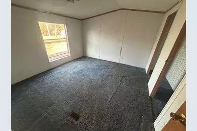 13219 W 550 N, Medaryville, IN 47957 - Photo 6