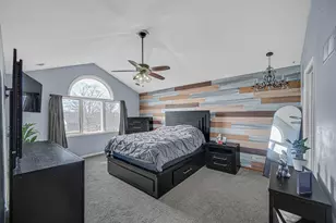 225 Beiriger Dr, Dyer, IN 46311 - Photo 12