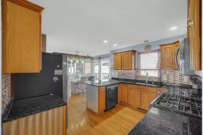 225 Beiriger Drive, Dyer, IN 46311 - Photo 8