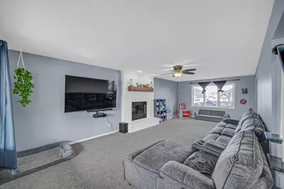 225 Beiriger Drive, Dyer, IN 46311 - Photo 4