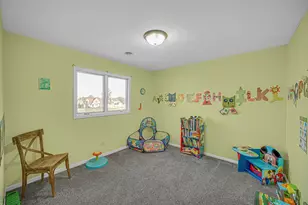 225 Beiriger Dr, Dyer, IN 46311 - Photo 18